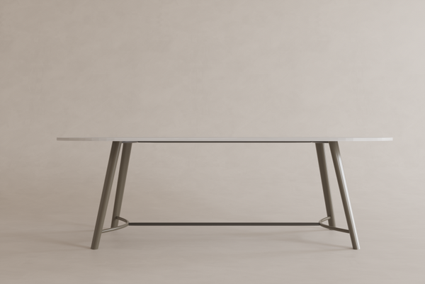 Regola Dining Table