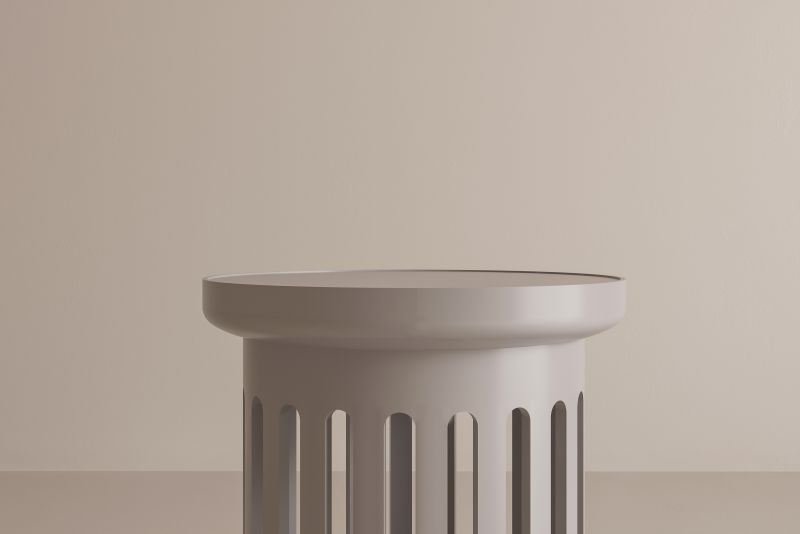 Regola Side Table