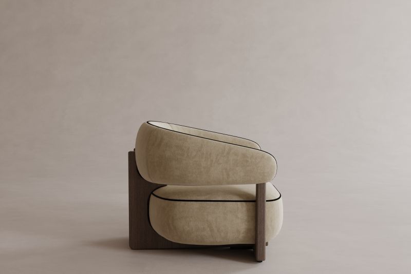 Seneta Arm Chair